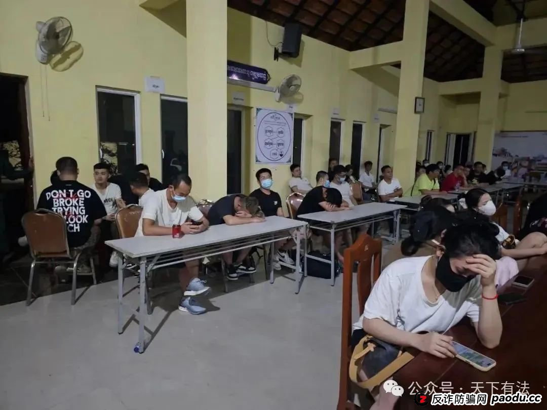 场面震撼！柬埔寨电诈园区上演集体大逃亡！